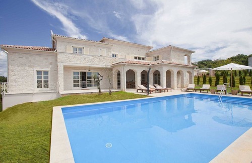 Vranje Selo Villa | Villa Sara Bajkini with vineyard view