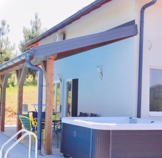 Hadzici Villa | Villa Saraj