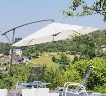 Hadzici Villa | Villa Saraj