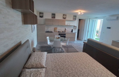 Quartu Sant'Elena Villa | Villa Sardinialfonso 1- private pool and sea view of the Gulf of Cagliari