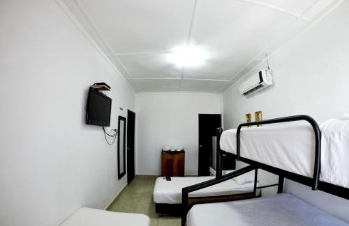 San Andres Hostel | Villa Sarie Bay
