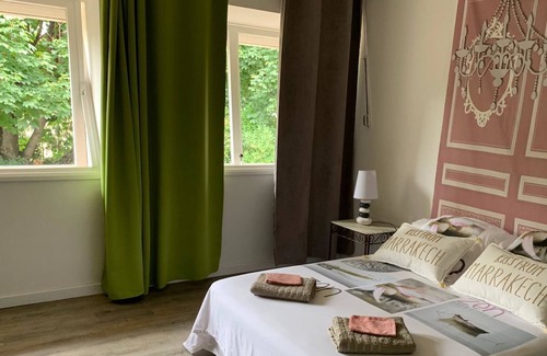 Beziers Bed & Breakfast | Villa Saron