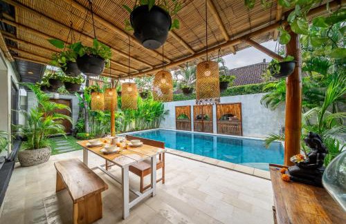 Petitenget Villa | Villa Sarong 2 Chic 2BR Boho Villa Prime Central Location