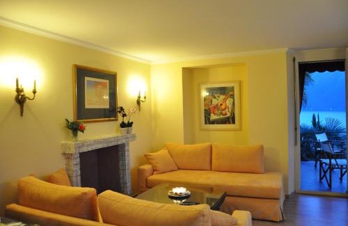 Castagnola Apartment | Villa Sassalto