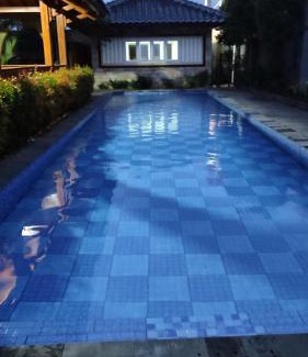 Rendeh Villa | villa Saung Kuring Pangatikan garut