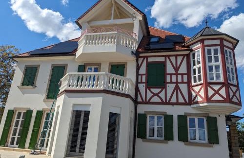 Sommerach House | Villa Scheckenbach