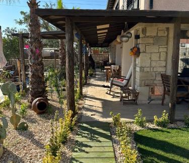 Seferihisar Bed & Breakfast | Villa Seferis