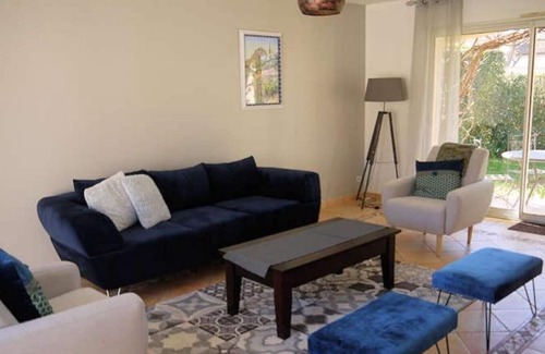 Pezenas Villa | Villa Seize- Pezenas Villa with swimming pool