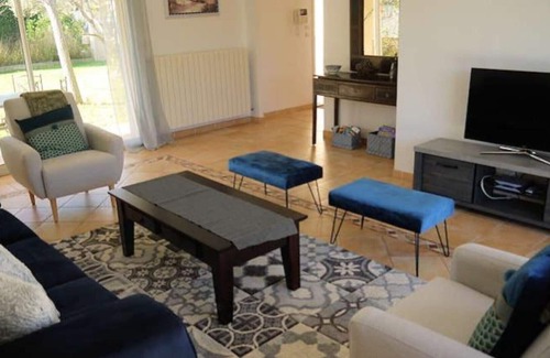 Pezenas Villa | Villa Seize- Pezenas Villa with swimming pool