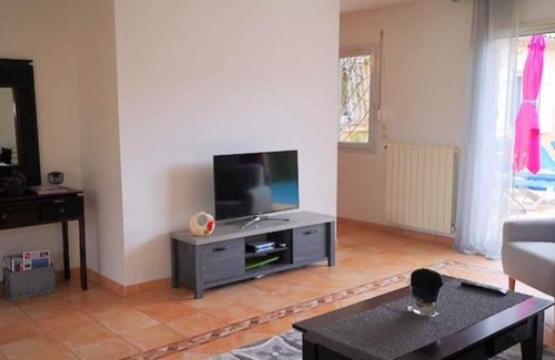 Pezenas Villa | Villa Seize- Pezenas Villa with swimming pool