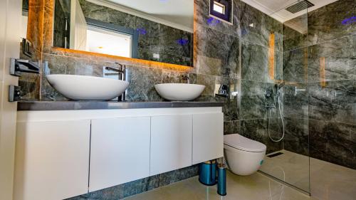 Faralya Villa | Villa Selim - 1 Bed Honeymoon Villa with jacuzzi in Kalkan
