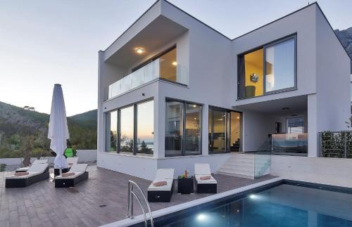 Veliko Brdo Villa | Villa Selina Nera