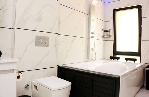 Ortaca Villa | VILLA SEMI -privater Außenpool & Innenpool - Whirlpool