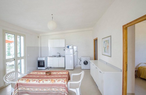 Vieste House | VILLA SERENA WITH LARGE GARDEN FOR 6 PEOPLE.