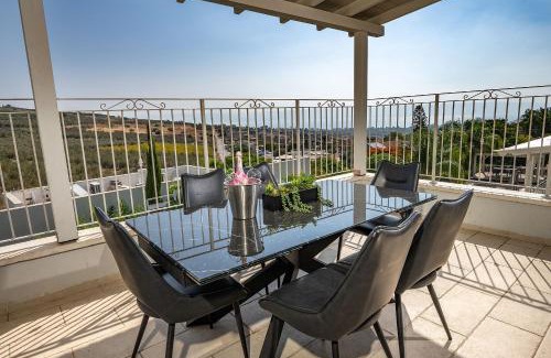 Migdal Apartment | Villa siena - וילה מהממת עם בריכה פרטית מול הכנרת