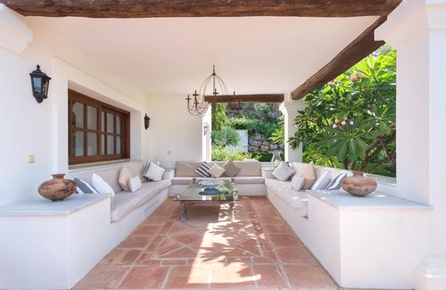 New Golden Mile Villa | Villa Sildavia