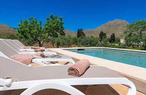 Les Palmeres Villa | Villa Siller Roqueta for six people with pool