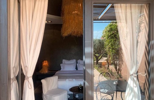 Tassoultante Hotel | Villa Singulière By Louhou Collection