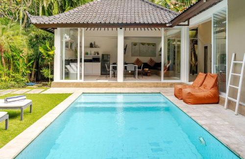 Sunset Road Villa | Villa Sitara, Sitara Villa Group