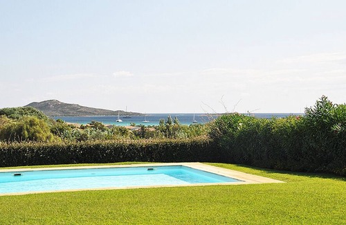 Case Peschiera-Lu Fraili Villa | Villa Smaria Sea View and Swimming Pool