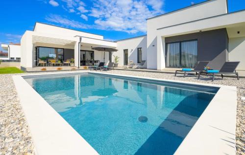 Su Forti Apartment | Villa Smeralda del Sud, Private Pool & BBQ