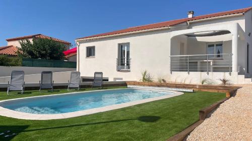 Brouilla Villa | Villa Sol Dels Aspres avec Piscine, Barbecue, Climatisation centralisée, Garage, Internet SUDSEJOURCONCIERGERIE