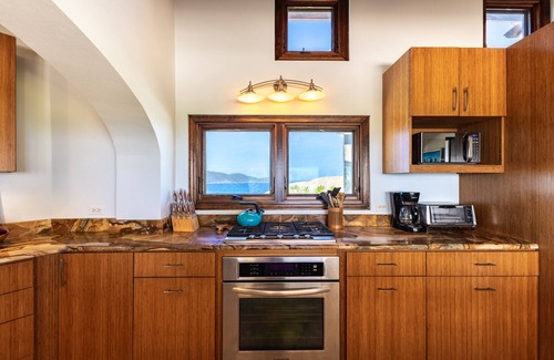 Spanish Town Villa | Villa Somoya - Spectacular 360 degree views!