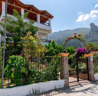 Agios Gordios Apartment | Villa Sophia Apartments by CorfuEscapes