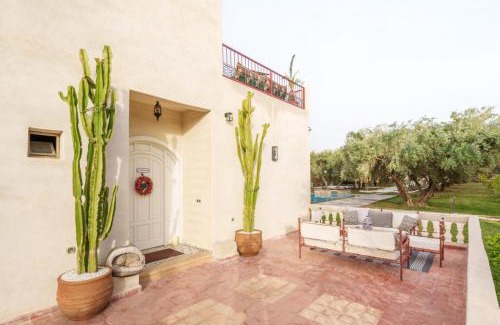Lahebichate Bed & Breakfast | Villa SOUAD avec piscine privée & jardin