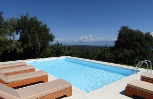 Lefkimmi Villa | Villa Southern Comfort