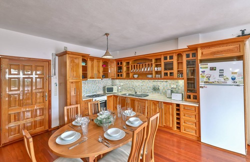 Kalkan Villa | Villa Sovalye: 3 double en-suite bedrooms, large roof terrace & private pool
