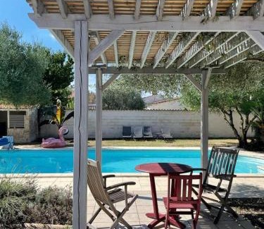 Saint-Sulpice-de-Royan Villa | Villa spacieuse à Saint-Sulpice-de-Royan avec piscine privée