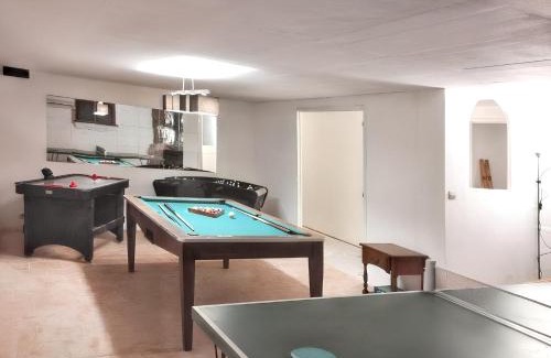 Briare Villa | Villa spacieuse à Briare avec piscine privée et activités