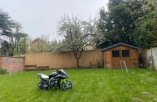 Clamart Villa | Villa spacieuse 4 chambres proche Paris