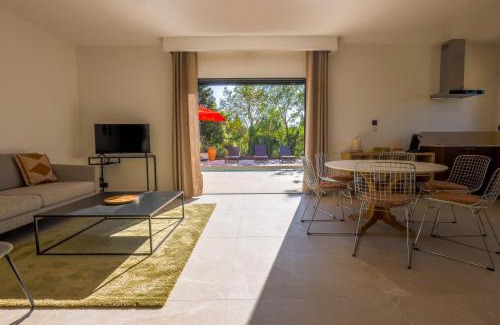 Carcassonne House | Villa st Francois Piscine privée chauffée ,clim ,parking gratuit