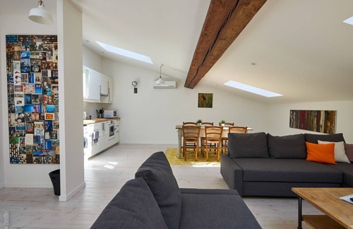 Blaye House | Villa St Simon
