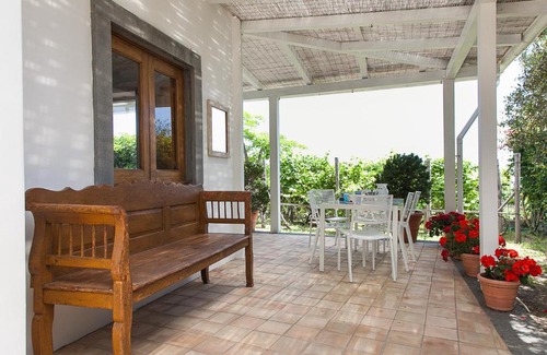 San Vincenzo Villa | Villa STROMBOLI E STROMBOLICCHIO
