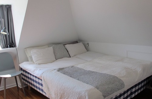 Soborg House | Villa, suburban with 3 bedrooms, sleeps 4, 2 bathroom(s), area of 175 m2