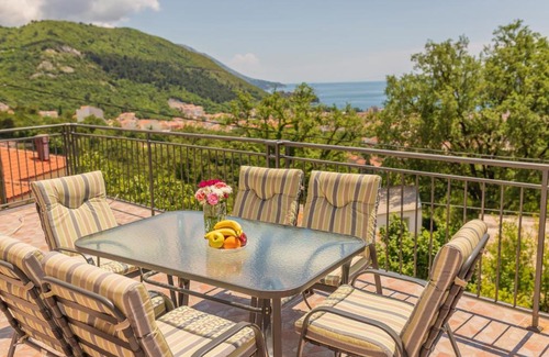 Podostrog Villa | Villa Sunny Hill