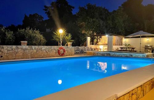 Santa Maria Estate Villa | Villa Sunny Side