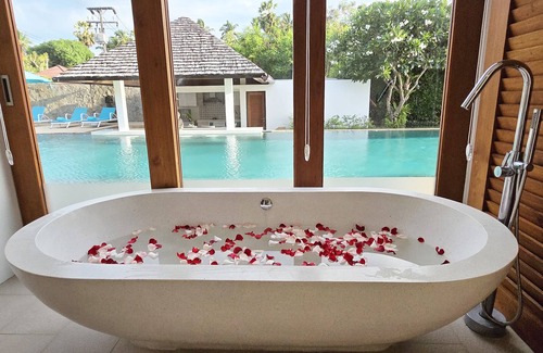 Na Thon Villa | Villa Sunsai 4 Bedroom Beachfront