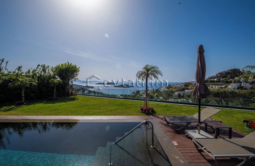 Dagbelen Villa | Villa Sunset by EvTatilimnLuxurious Escape with Breathtaking Views in Yalıkavak
