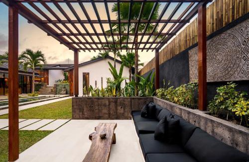 Melayang Villa | Villa Sunset Forest by BaliSuperHost