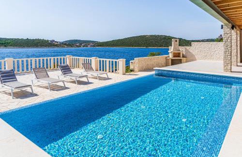 Sevid Villa | Villa Sunset