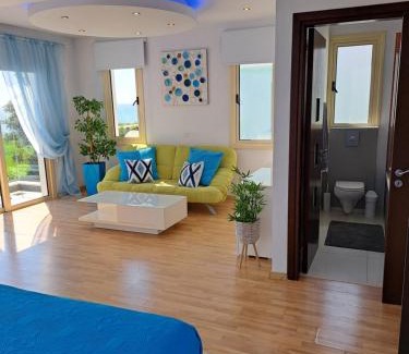 Mazotos Villa | Villa Sunshine