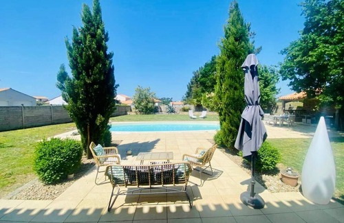 Coex Villa | Villa sur Golf 4 Chambres et Piscine Domaine Sécurisé