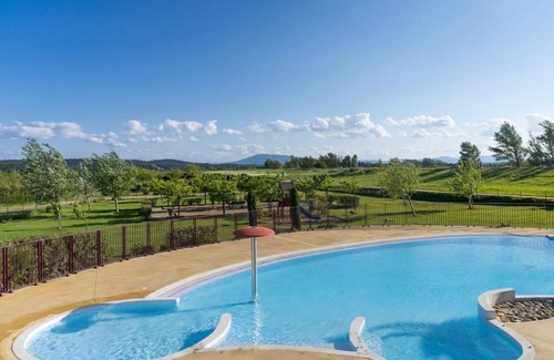 Homps Villa | VILLA T3 PMR CLEAR VIEW ON THE PYRENEES