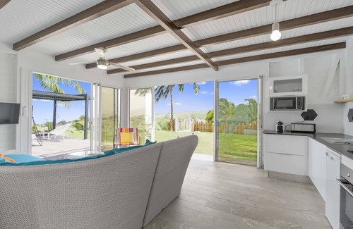 Le Carbet Villa | Villa Tak Pitak - Two Bedroom Villa, Sleeps 4