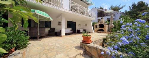 Zavala Apartment | Villa Tamara