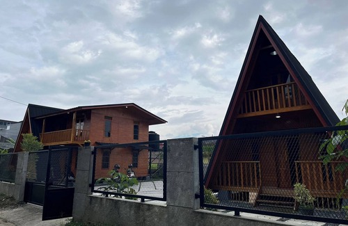 Bukittinggi Villa | Villa Tapian Banda